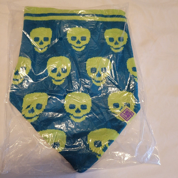 Loop Skull Neck Scarf Green Gaiter Neck Warmer Knit Fleece Lined Goth Grunge NEW - Picture 2 of 5